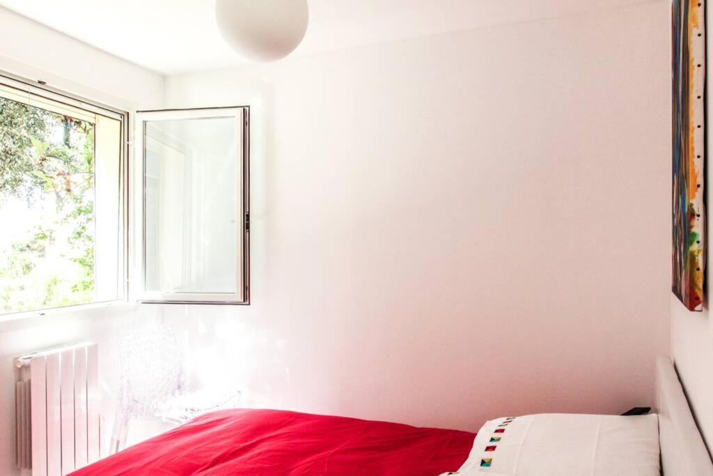 Appartement Lumineux Avec Terrasse Jardin Et Acces Piscine Вильфранш-сюр-Мер Экстерьер фото